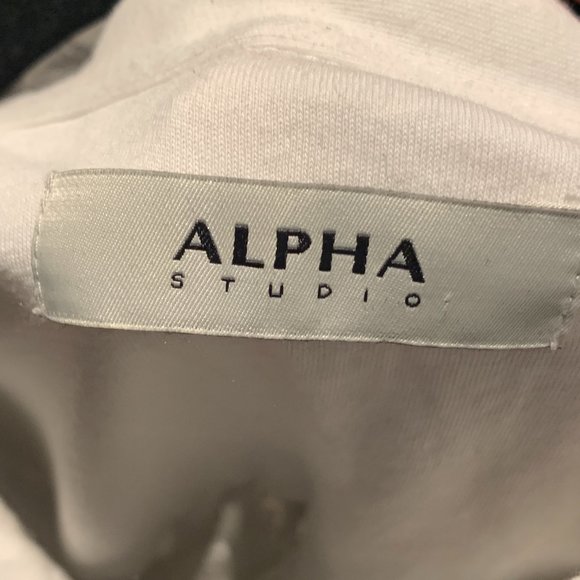 Alpha Studio Short Sleeve Top - Picture 3 of 4